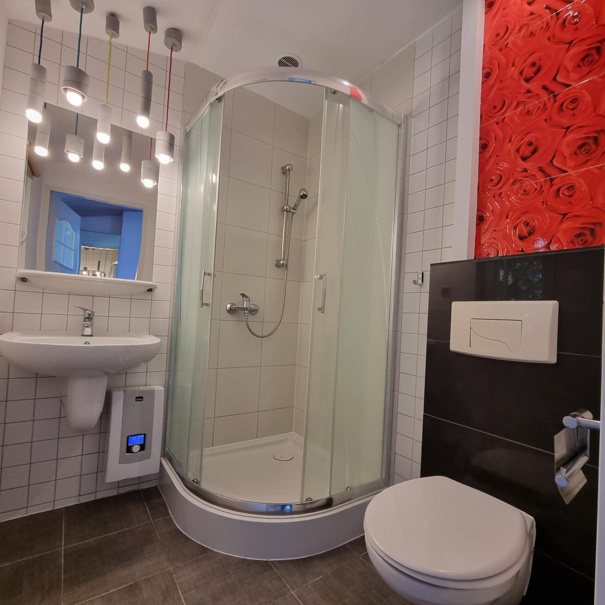 Pokoje I Apartamenty Przy Sosnowej Poddąbie Exteriör bild