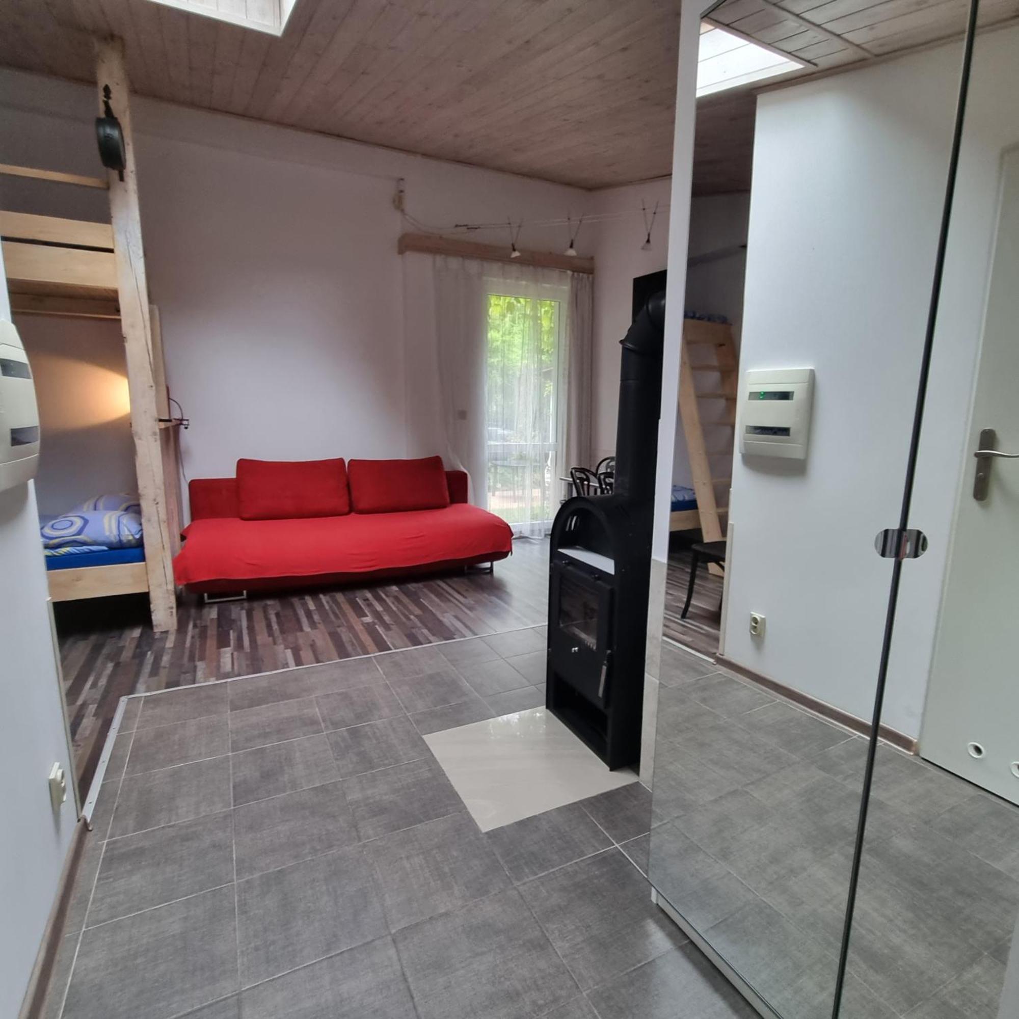 Pokoje I Apartamenty Przy Sosnowej Poddąbie Exteriör bild